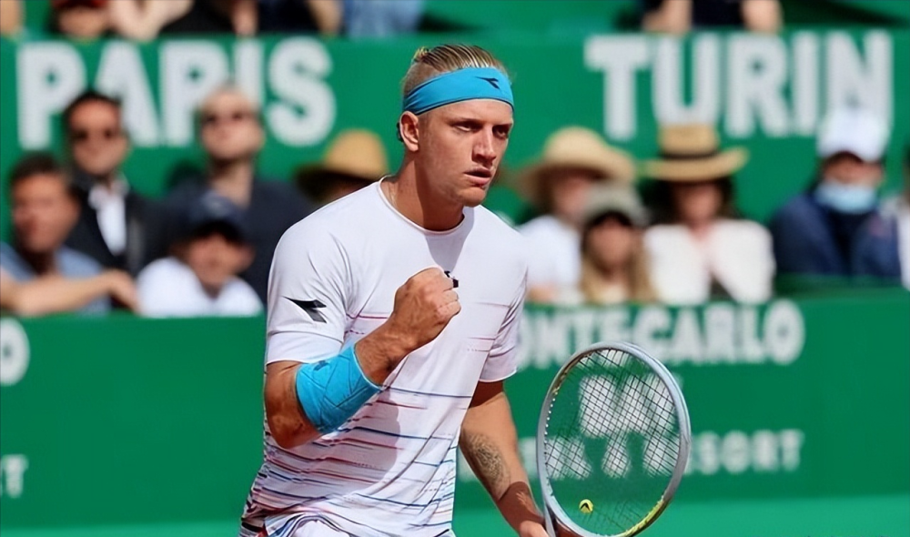 V5绝杀G2,Chovy操刀奇招英雄翻盘宿敌对决成都决赛之夜,强势挺进下一轮的简单介绍 V5绝杀G2,Chovy操刀奇招英雄翻盘宿敌对决成都决赛之夜,强势挺进下一轮的简单介绍