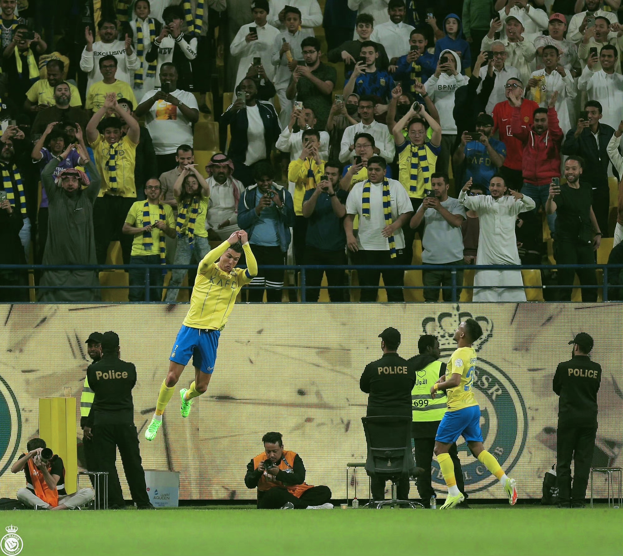 阿森纳绝地反击AC米兰,C罗完成帽子戏法 阿森纳绝地反击AC米兰,C罗完成帽子戏法