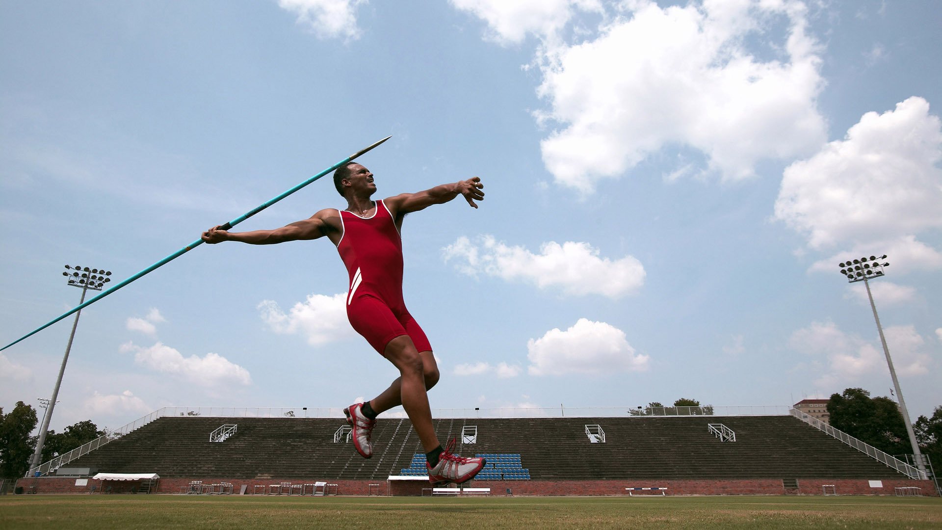 终极审判！米切尔狂飙接管焦点战，火箭生死局绞杀东北虎