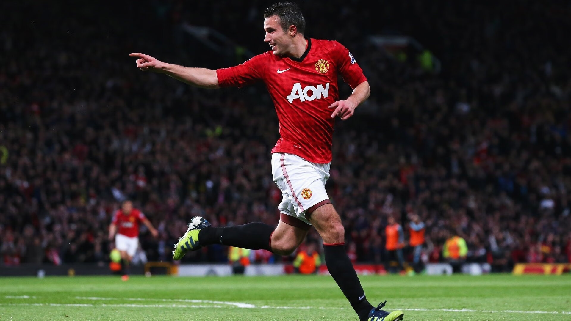 悬崖边缘的狂舞,哥斯达黎加生死战擒下雷恩,续写逆袭神话